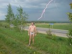 И куда ты мусор выносил, пятнадцать лет?