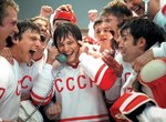 а мы тут клюшками балуемся!)