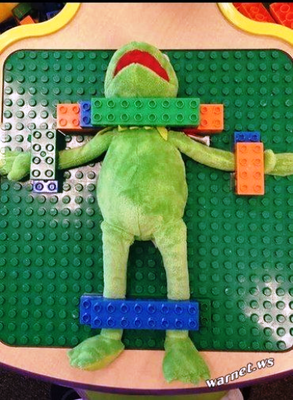 Жабу душат