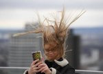 отдал за прическу 5000 рублей 
