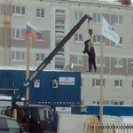 Чтобы сторожа не украли...