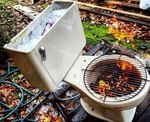Он так мочился (в почках камень). В горшке он видел - лёд и пламень