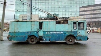 На себя времени не хватает.
