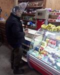 Вы что, белены объелись?! - Нет, чеснока.