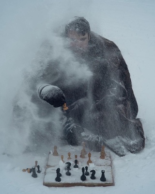 Вставай, а то коня отморозишь!