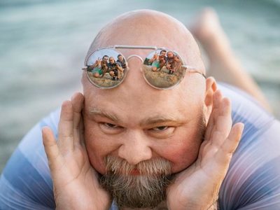 Хитрый снайпер в наводящих очках