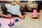  Пап, это я ёжика голой попкой напугал!
