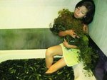 Мы без Светы знаем сами:
Это пилинг огурцами!