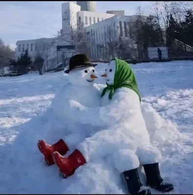 До нас нет дела! В Гренландии начались народные гуляния