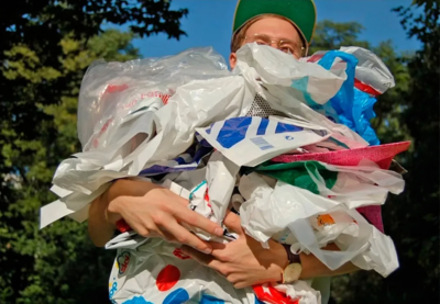 Несу в прачечную.