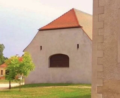   Строители! Вопрос: где мои брови и где нос?!