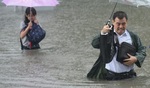Хорошо, что зонтик взял...