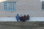 Что с наркоманами и проститутками разговаривать, что со стенкой!…