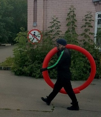 В автошколу на пересдачу.