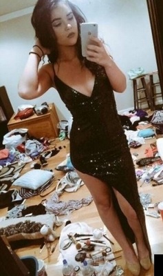 Когда вытряхнула  всё из женской сумочки
