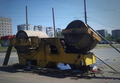 M7064_large