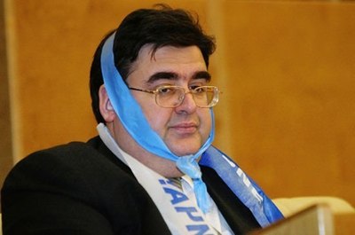 Надо было L-ку брать.